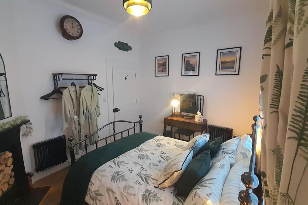 The Railway Sleeper Apartment Cullybackey Ngoại thất bức ảnh